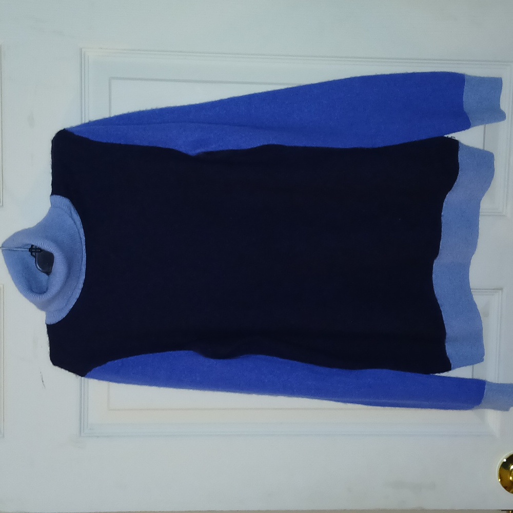 WOMEN'S  SWEATER.Cashemer